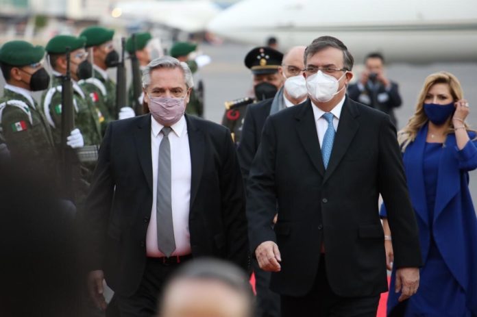 Marcelo Ebrard y Alberto Fernández