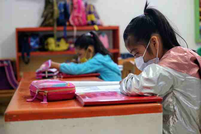 Quieren que regresen a clases en CDMX